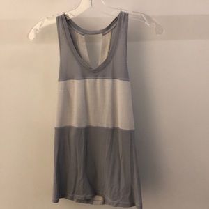 Lululemon gray and cream tank, sz 4
